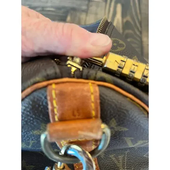 Louis Vuitton Keepal Bandouliere 45 Travel Bag Authentic Monogrammed Mobwife - Picture 4 of 16